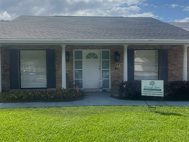 April Yard of the Month