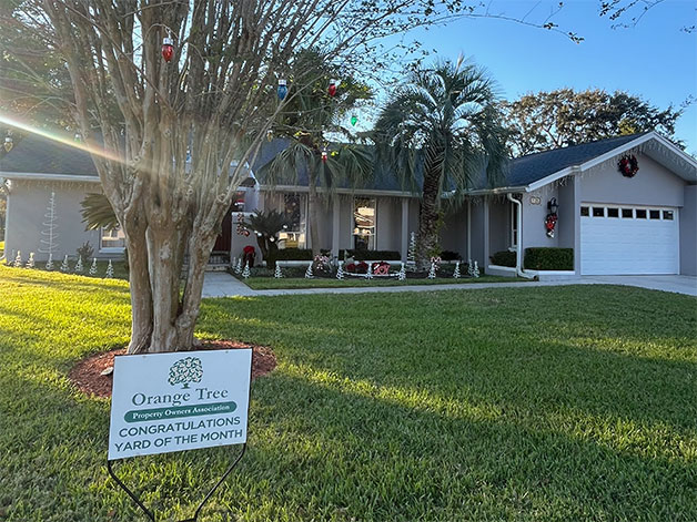 December Yard of the Month